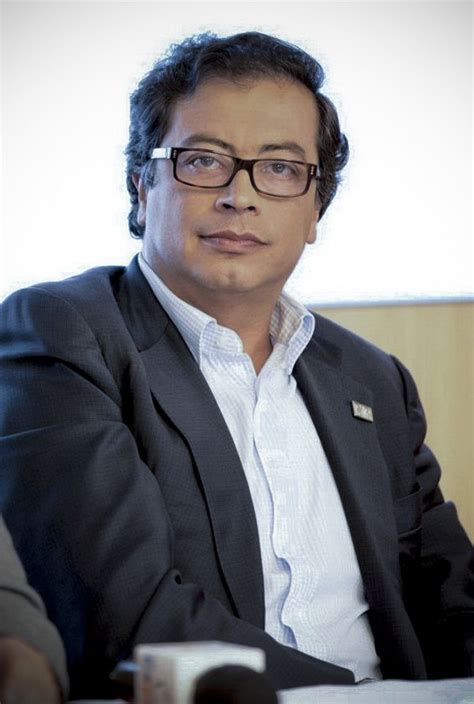 gustavo petro full name